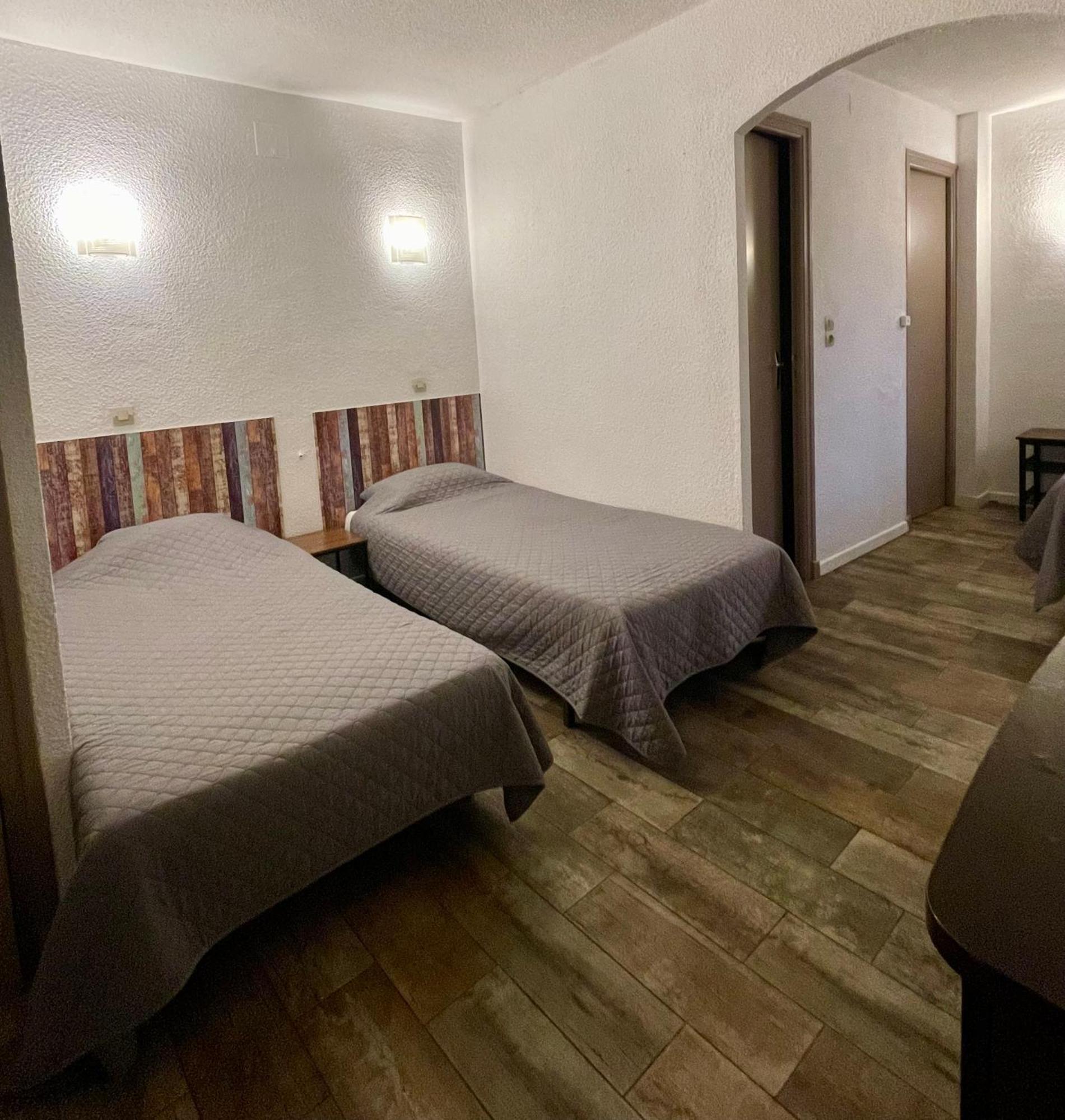 Hotel Alexander Perpignan Phòng bức ảnh