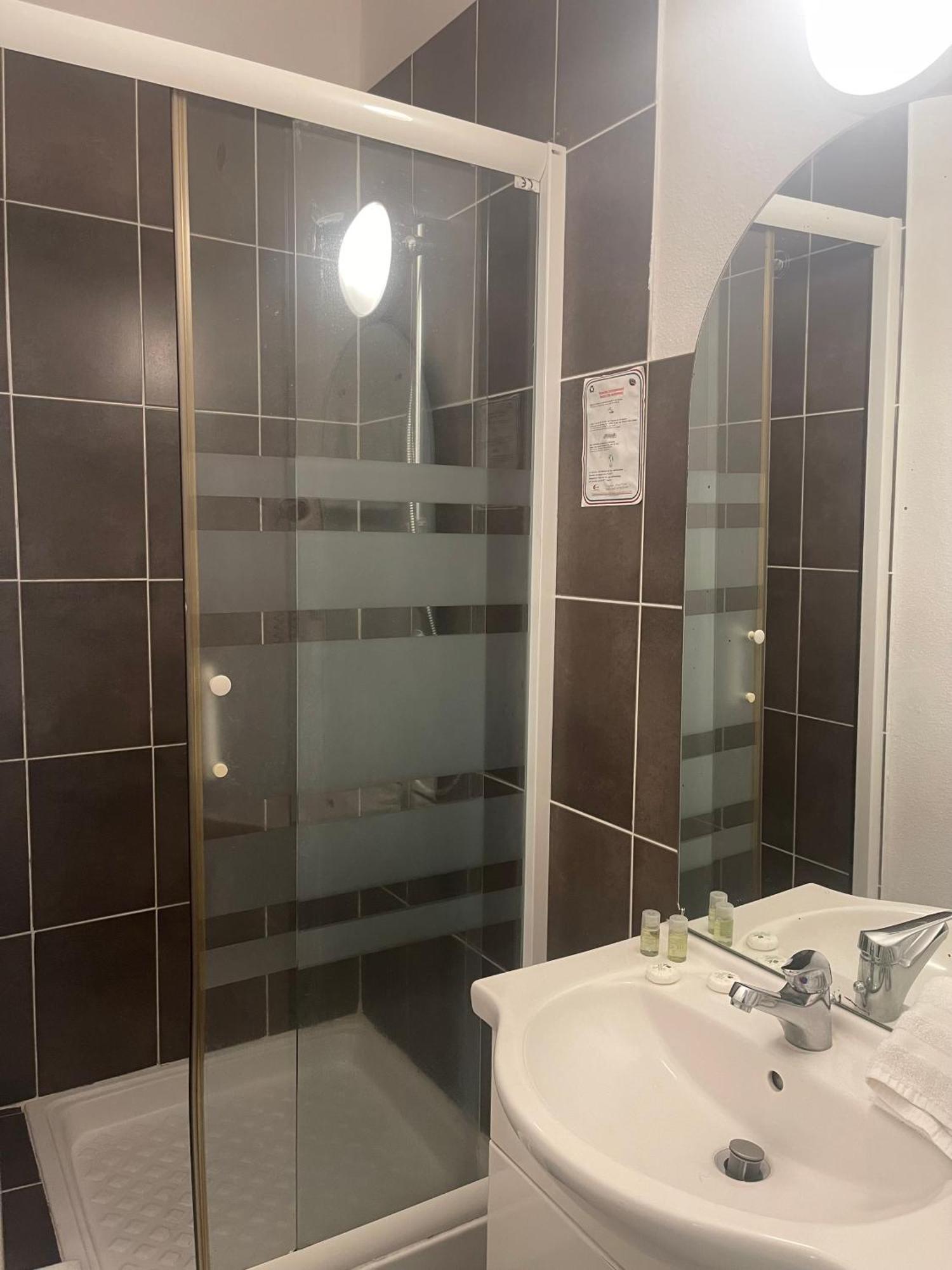 Hotel Alexander Perpignan Ngoại thất bức ảnh