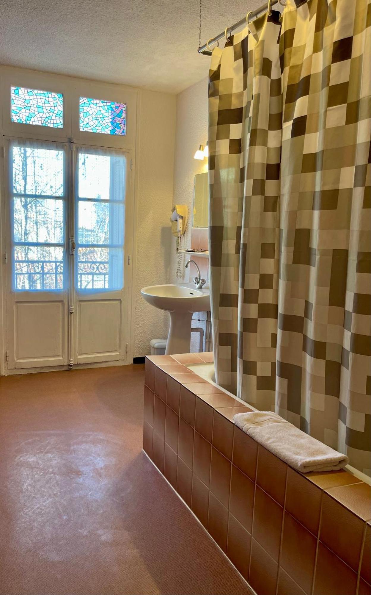 Hotel Alexander Perpignan Ngoại thất bức ảnh