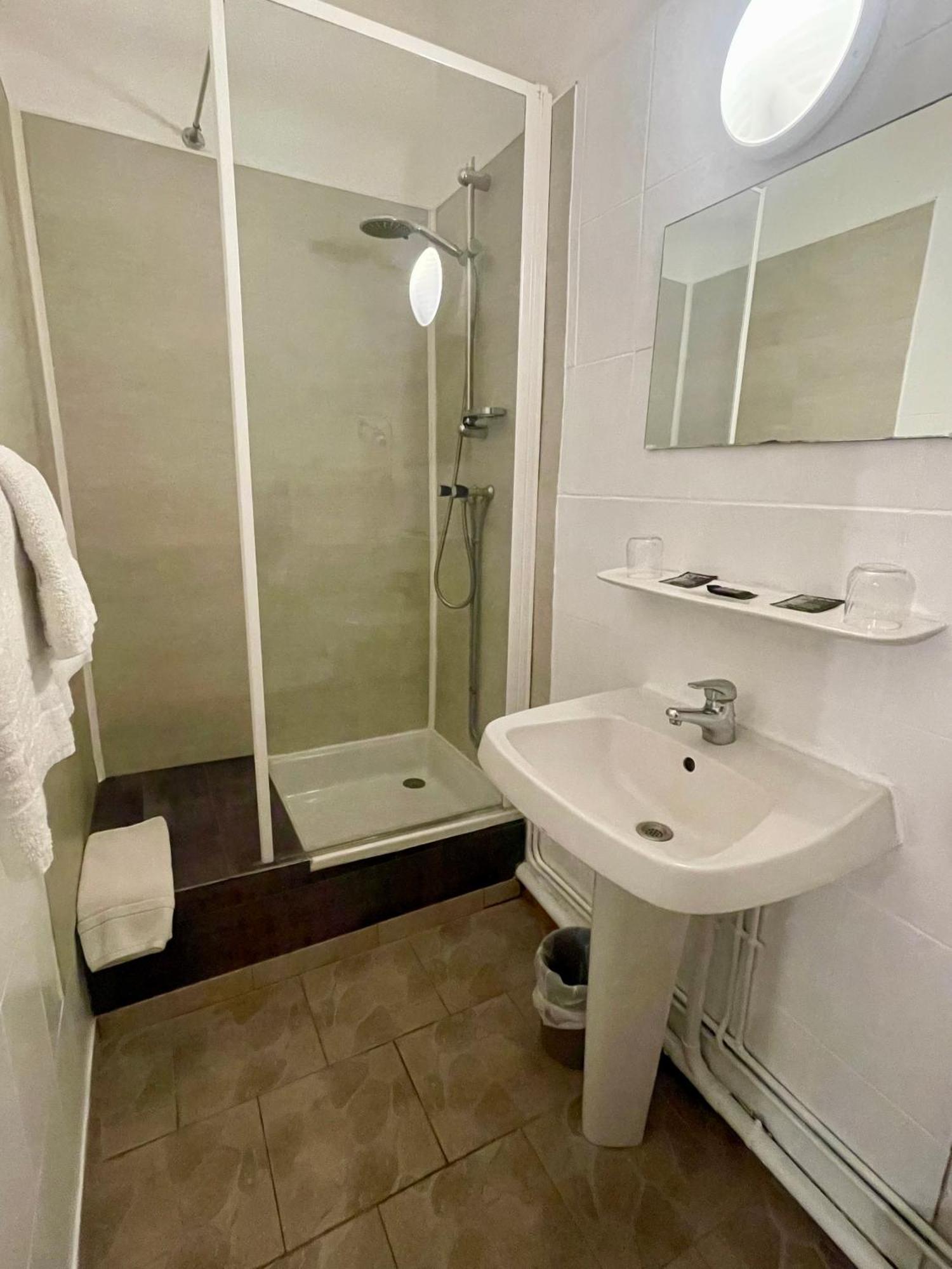 Hotel Alexander Perpignan Ngoại thất bức ảnh